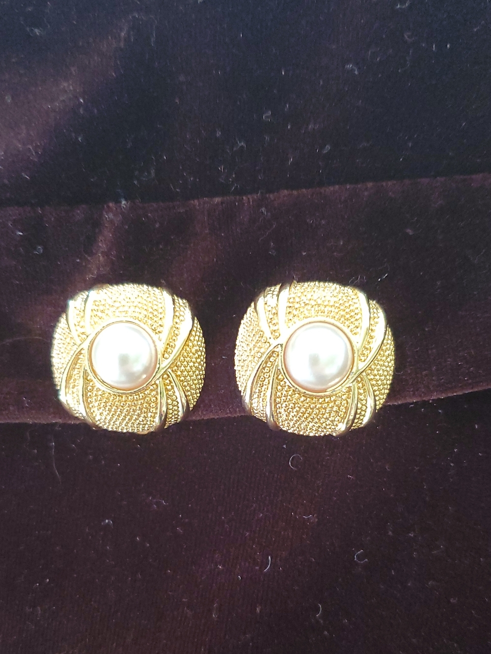 Clip-on Gold Pearl Center Dome Earrings - Women Jewelry